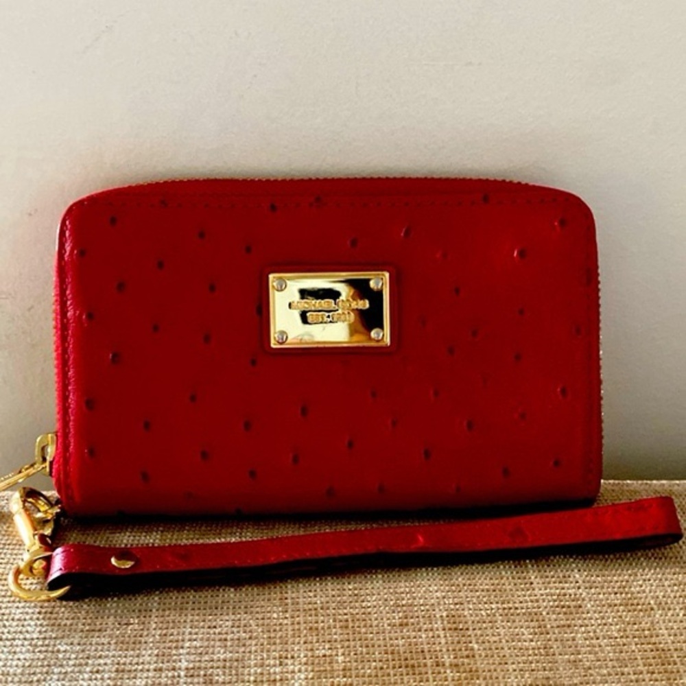 Pre owned Michael Kors Red Ostritch Leather wristlet wallet purse